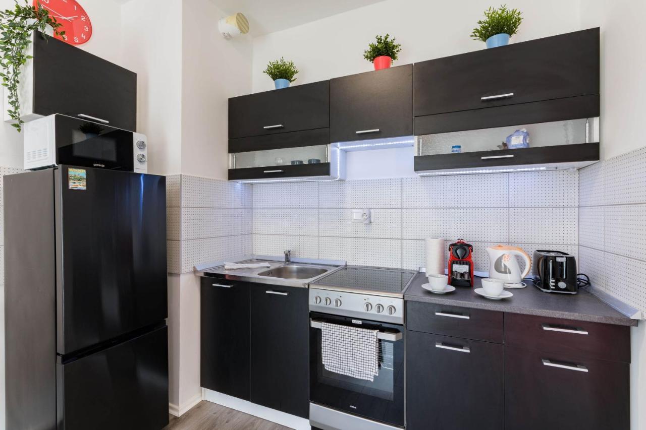New Blue Danube Apartment With Balcony And Parking Budapest Exteriör bild