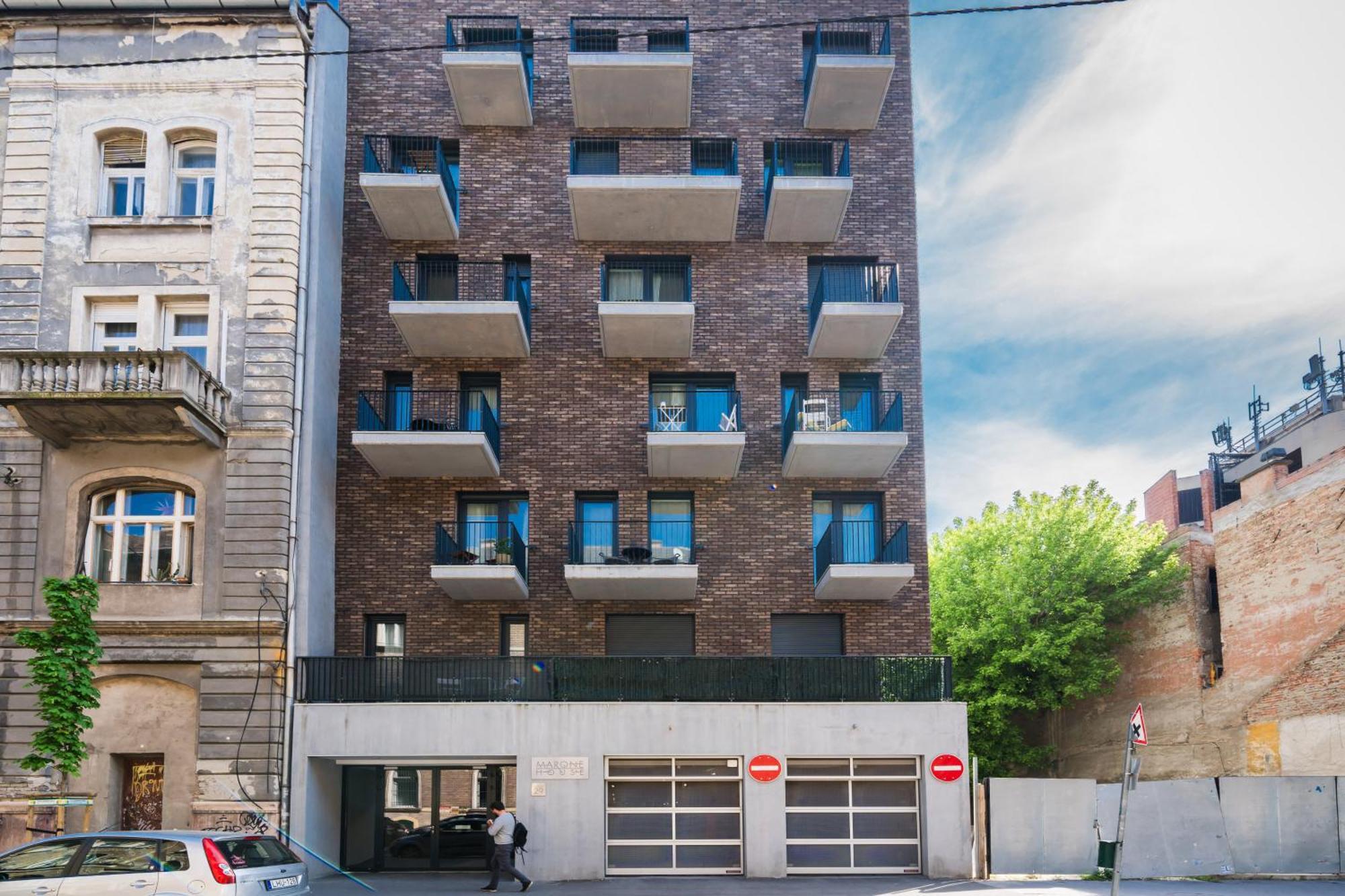 New Blue Danube Apartment With Balcony And Parking Budapest Exteriör bild